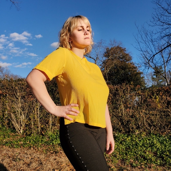 1980s Vintage Yellow Shirt by Joyce - Picture 3 of 4